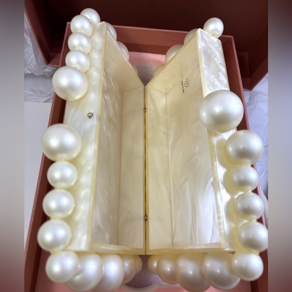 Cult Gaia Eos Box Clutch in Cream and Gold - Picture 11 of 13